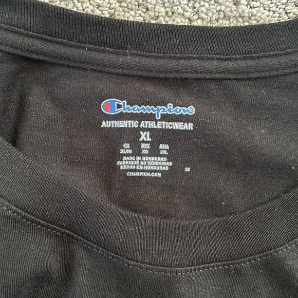 Brand new with tags champion Tshirt - Picture 4 of 4